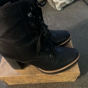 Chic Black Lace-Up Ankle Boots